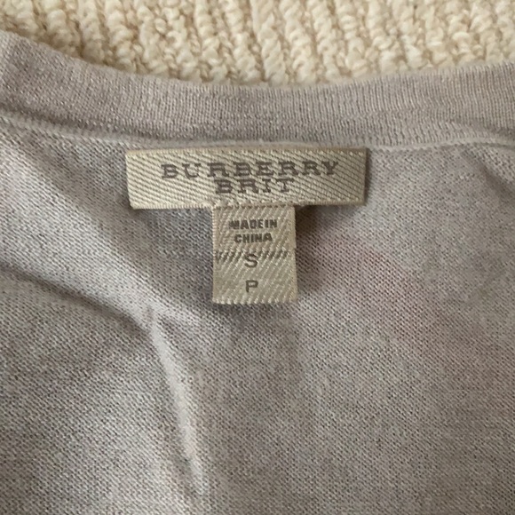 Burberry long sleeved shirt - Picture 2 of 4